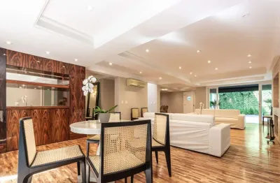 Deslumbrante casa de vila para venda em pacaembu com 3 quartos, sendo 3 suítes, 290m²
