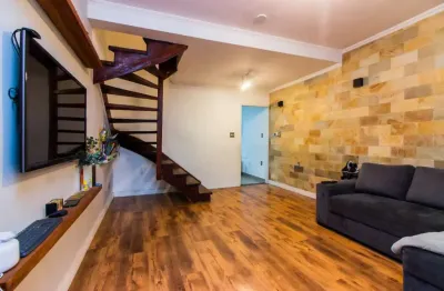 Agradável sobrado para venda em parque são domingos com 3 quartos , 70m²