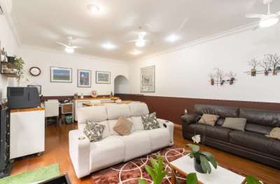 Funcional casa para venda em Vila Vitório Mazzei com 2 quartos, sendo 2 suítes , 149m²