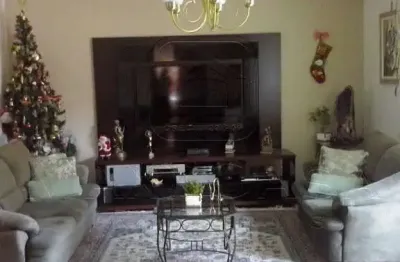 Casa com 3 quartos à venda na Rua Afonso Araújo Almeida, --, Campo Grande, São Paulo