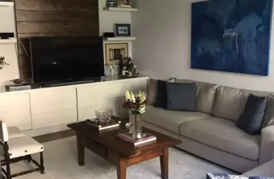 Casa com 3 quartos à venda na Rua Francisco Pessoa, --, Vila Andrade, São Paulo