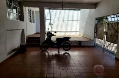 Casa Térrea com terreno de 250m² para Venda  no Jardim  Primavera, Zona Sul