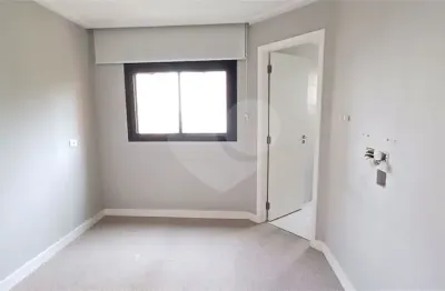 Apartamento com 3 quartos à venda na Rua Forte William, 11, Jardim Fonte do Morumbi, São Paulo