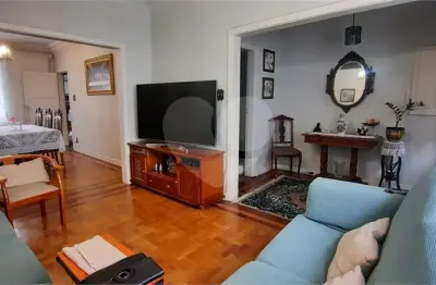 Casa com 3 quartos à venda na Rua Castro Alves, 897, Aclimação, São Paulo