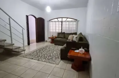 Sobrado à venda no bairro alves dias, sbc: 3 dormitórios e 2 vagas