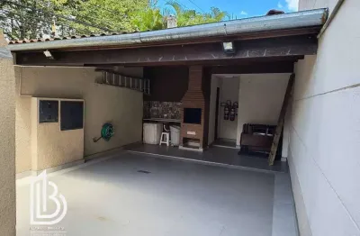 Casa de condomínio à venda - 135m², 3 quartos (1 suíte), espaço e conforto