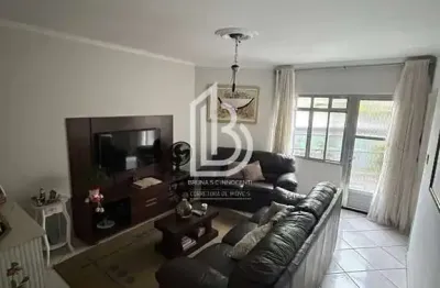Sobrado à venda com 141m²,3 dormitórios no bairro boa vista