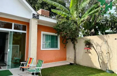 Casa com 2 quartos à venda na Avenida Paranaguá, 11644, Balneário Gaivotas, Matinhos