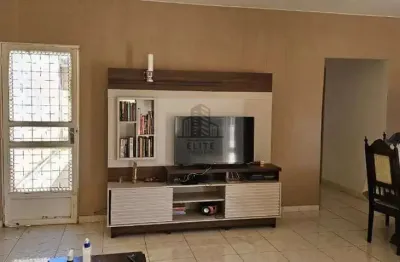 Casa com 5 quartos à venda no Taguatinga Norte (Taguatinga), Brasília 