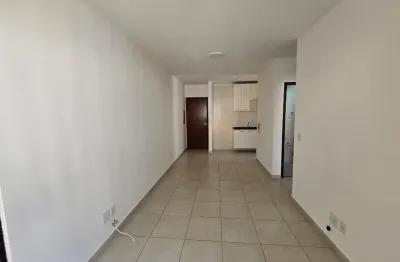 Apartamento muito bem localizado próximo ao bauru shopping.