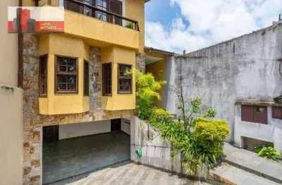 Sobrado encantador no alto da lapa com 3 quartos, (1 suíte), 191m², 2 vagas