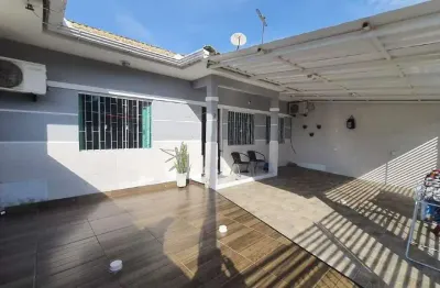 Imóvel à venda em Palhoça no bairro Barra do Aririú por R$ 390.000,00