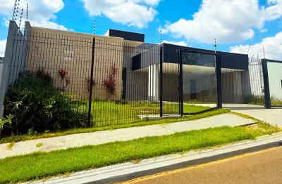 Casa com piscina - jardim espanha - 500,00 metros terreno - excelente imóvel