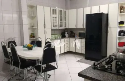 Casa à venda, 194 m² por r$ 480.000,00 - bandeirantes - londrina/pr