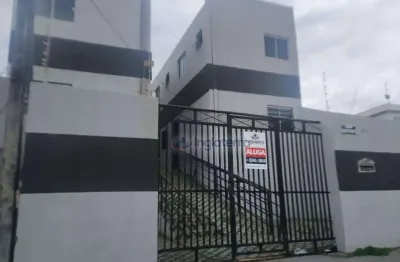 Apartamento com 1 dormitório para alugar, 65 m² por r$ 750,00/mês - colinas - londrina/pr