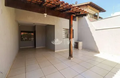 Casa com 2 quartos para alugar, 90 m² por r$ 2.100/mês - monte belo - londrina/pr