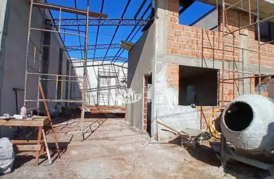 Barracão para alugar, 240 m² por r$ 5.000,00/mês - pq manella - cambé/pr