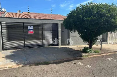 Casa com 3 quartos, 140 m² - venda por r$ 675.000 ou aluguel por r$ 3.000/mês - santa mônica - londrina/pr