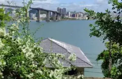 Casa à venda na Praia da Costa, Vila Velha 