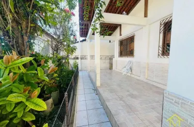 Casa com 4 quartos à venda no Araçás, Vila Velha 
