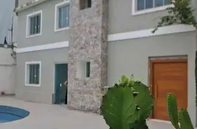 Casa com 4 quartos à venda em Interlagos, Vila Velha 