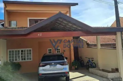 Sobrado à venda, 250 m² por r$ 905.000,00 - jardim uirá - são josé dos campos/sp