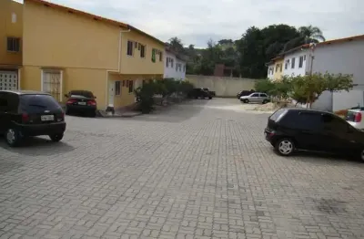 Casa em condomínio fechado com 2 quartos à venda na rua florianópolis, praça seca, rio de janeiro, 60 m2 por r$ 180.000