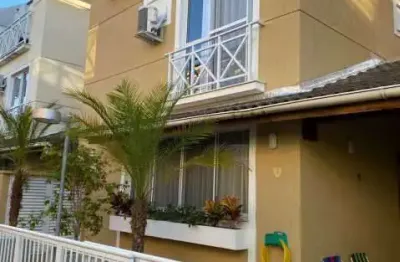 Casa em condomínio fechado com 4 quartos à venda na rua geraldo irênio joffily, recreio dos bandeirantes, rio de janeiro, 162 m2 por r$ 1.380.000