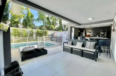 Casa em condomínio fechado com 5 quartos à venda na estrada vereador alceu de carvalho, vargem grande, rio de janeiro, 370 m2 por r$ 3.499.900