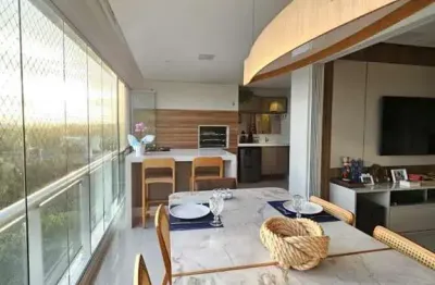 Ludco, 180m², 3 suítes, home office, armários, 3 vagas