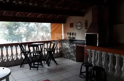 Casa com 3 quartos à venda na Rua dos Industriários, Alvarenga, São Bernardo do Campo