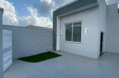 Casa com 3 quartos à venda em laranjeiras, uberlândia  por r$ 600.000