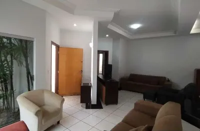 Casa com 3 quartos à venda na cidade jardim, uberlândia  por r$ 795.000