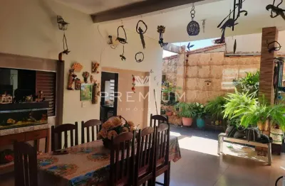 Casa com 3 quartos à venda no minas gerais, uberlândia  por r$ 798.000