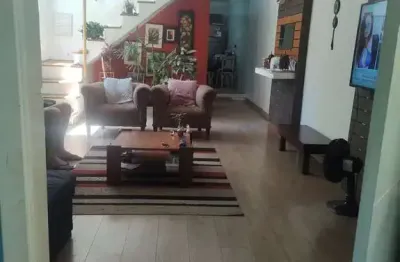 Casa com 6 quartos à venda na rua guaratinguetá, 289, mooca, são paulo por r$ 1.300.000