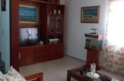 Casa com 4 quartos à venda na rua doutor piragibe, 225, cangaíba, são paulo por r$ 640.000
