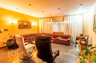 Casa em condomínio fechado com 6 quartos à venda na rua damião da silva, 157, vila sônia, são paulo por r$ 1.500.000