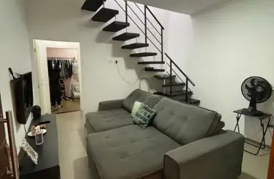 Casa em condomínio fechado com 3 quartos à venda na rua backer, 70, cambuci, são paulo por r$ 650.000