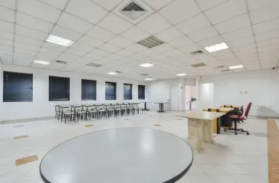 Ponto comercial para alugar na Praça Benedito Calixto, 26, Pinheiros, São Paulo