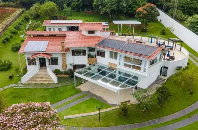 Casa no condomínio condominio jardim das palmeiras para venda com 5 quartos, sendo 5 suítes , 680m²