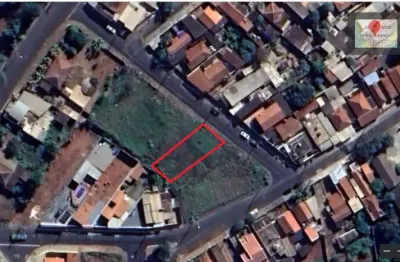 Terreno à venda na Rua Filomeno Votta, 41, Sorocabano, Jaboticabal