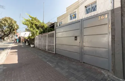 Casa comercial à venda na Rua Clélia, 264, Água Branca, São Paulo