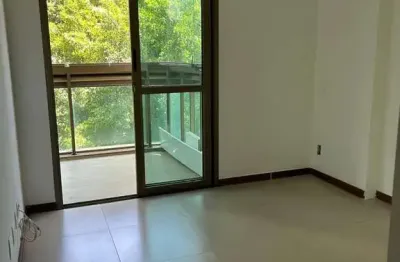 Apartamento com 2 quartos à venda na avenida visconde de albuquerque, 1136, leblon, rio de janeiro por r$ 1.700.000