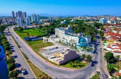 Prédio à venda na Rua Professora Irene Meireles, Glória, Macaé