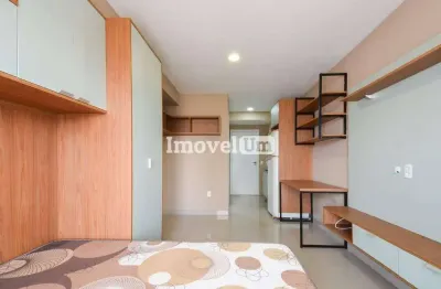 Kitnet / Stúdio à venda na Rua Fernão Dias, Pinheiros, São Paulo