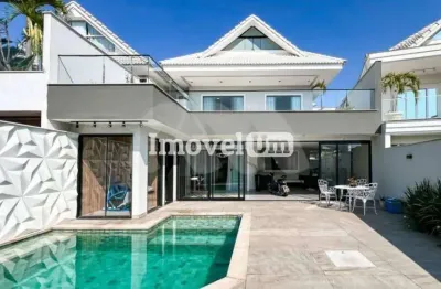 Casa em condomínio fechado com 4 quartos à venda na Estrada Vereador Alceu de Carvalho, Recreio dos Bandeirantes, Rio de Janeiro