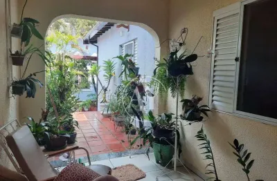 Casa Térrea 3 Quartos (2 Suítes) e Espaço Gourmet no Nova Europa, Campinas/SP