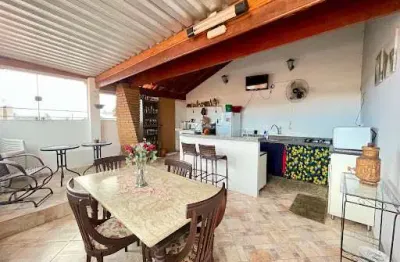 Sobrado com 4 dormitórios à venda, 180 m² por r$ 700.000,00 - jardim santa maria - jacareí/sp