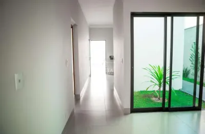 Casa com 3 quartos à venda em Laranjeiras, Uberlândia 