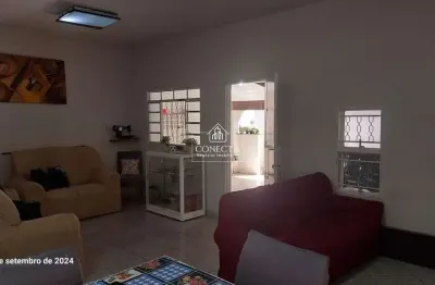 Casa com 3 quartos à venda na Cidade Jardim, Uberlândia 